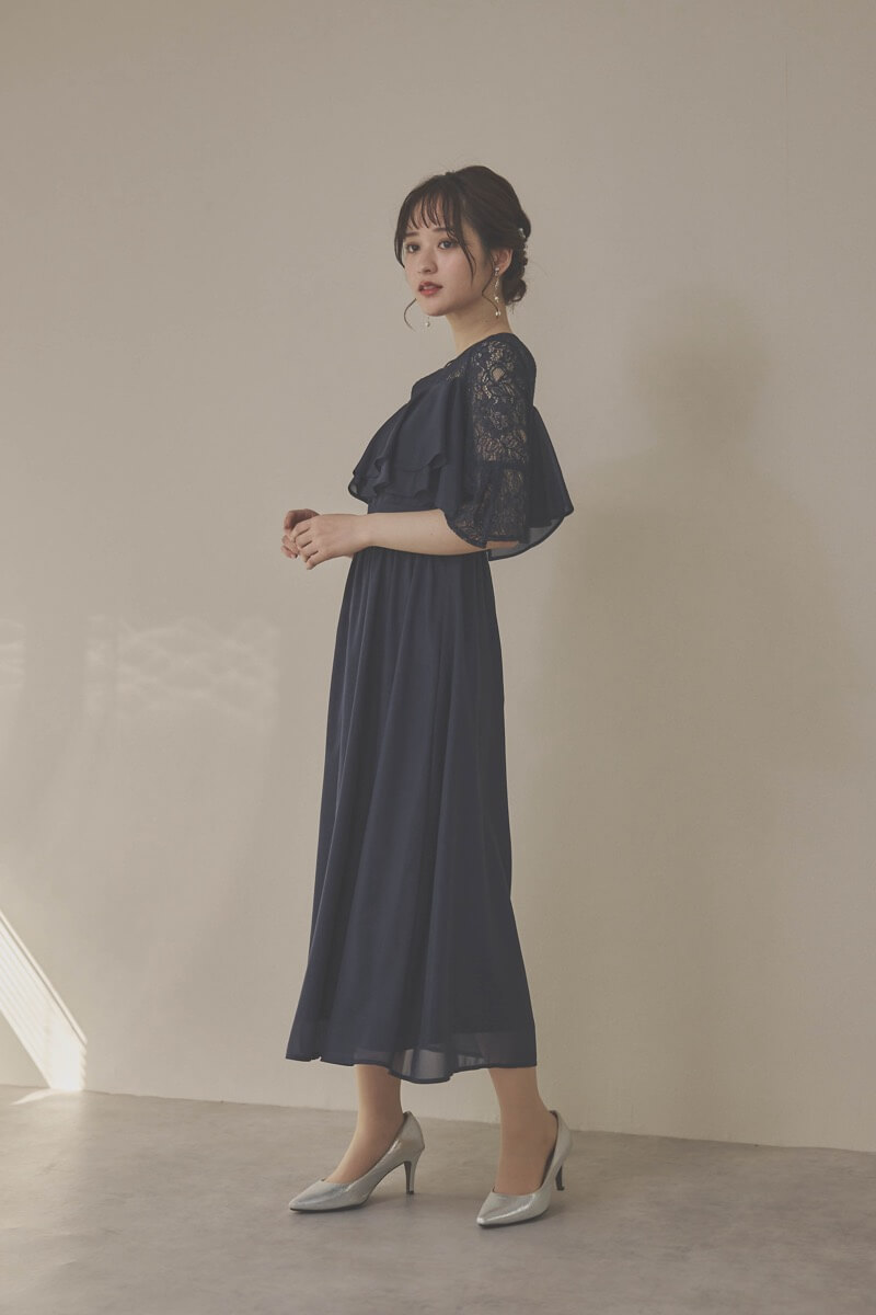 ネイビーの2WAYスリーブティアードドレス