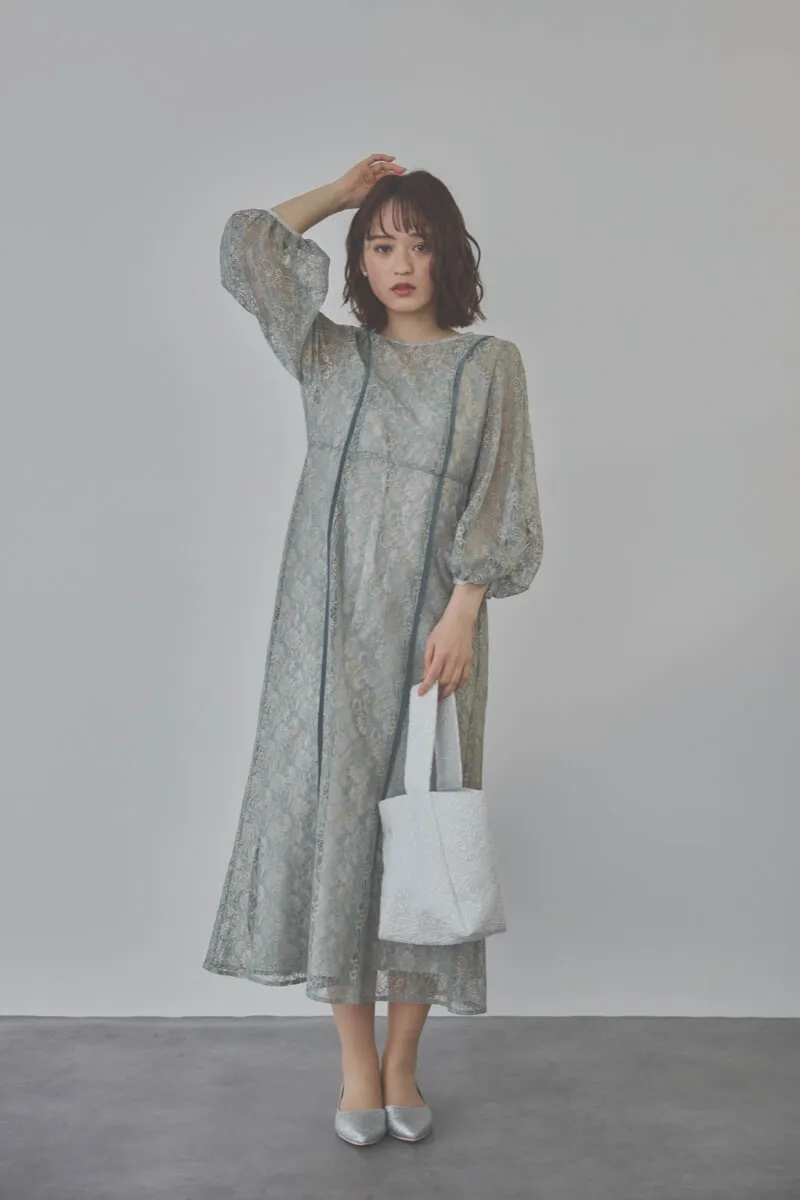 サックスのパイピングレースエプロンドレス