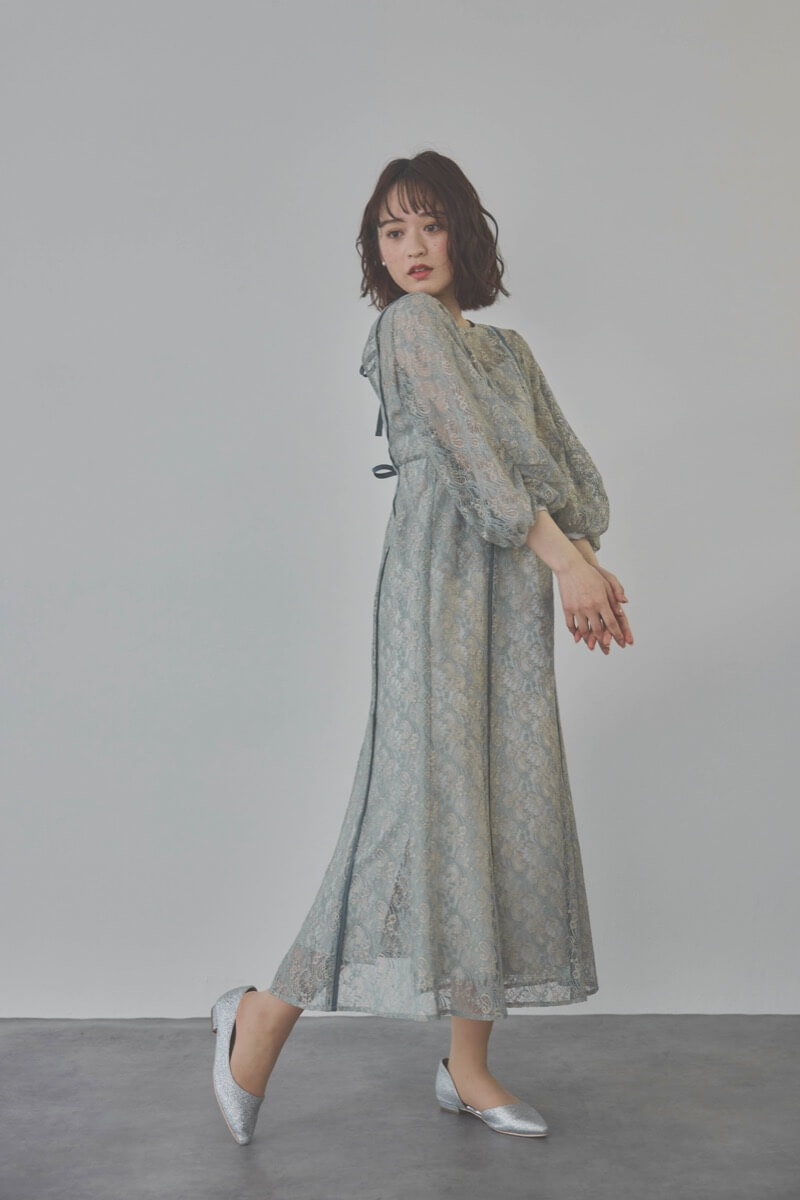 サックスのパイピングレースエプロンドレス