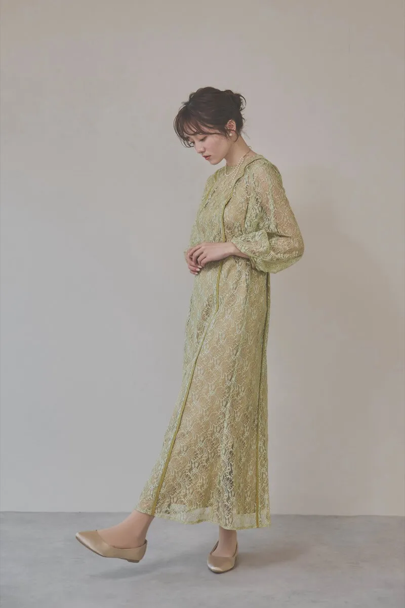 グリーンのパイピングレースエプロンドレス