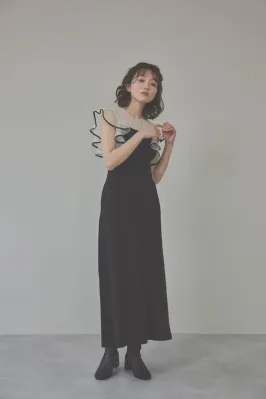 ブラックのニットドレス kaene