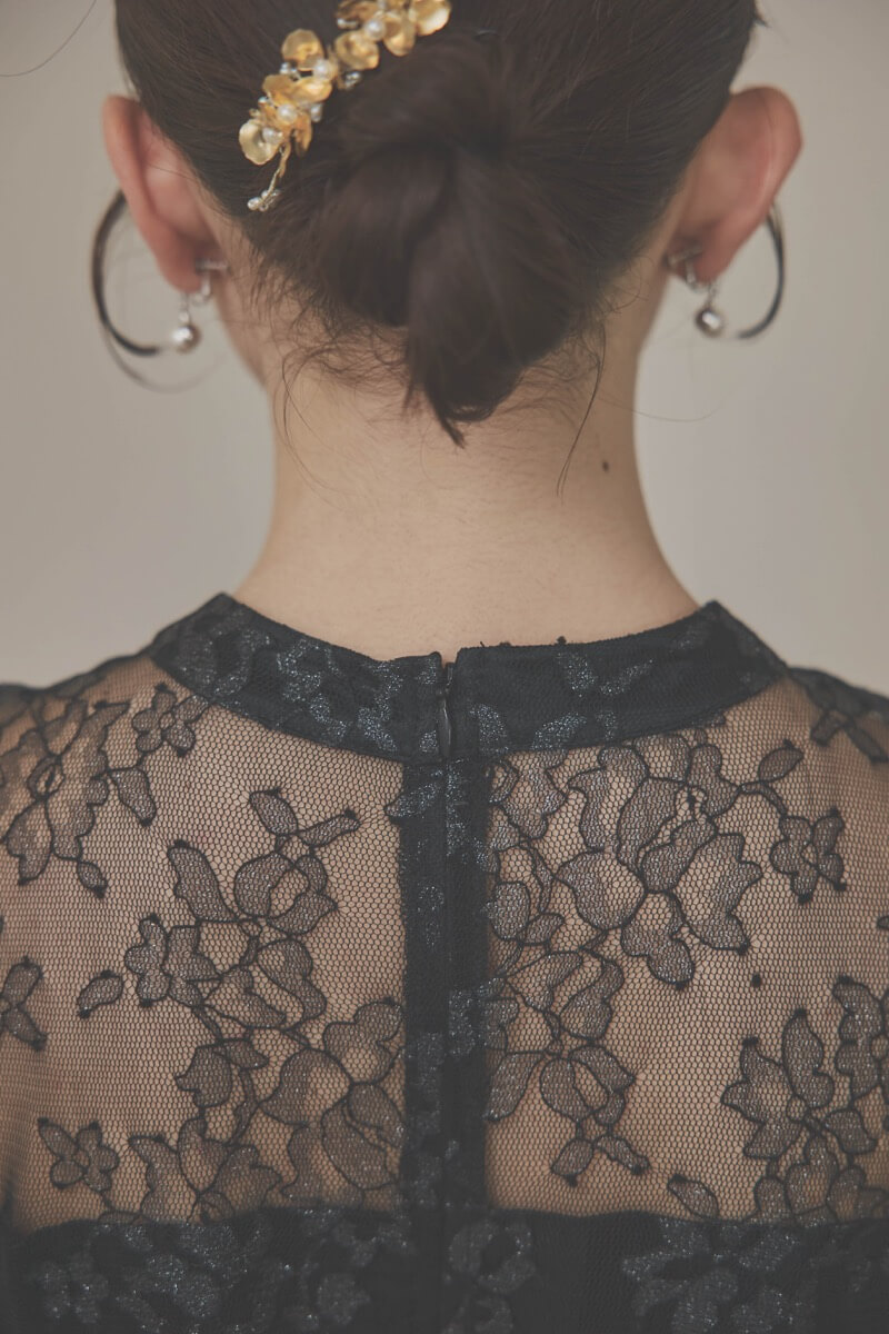 ブラックのマオカラーレースドレス