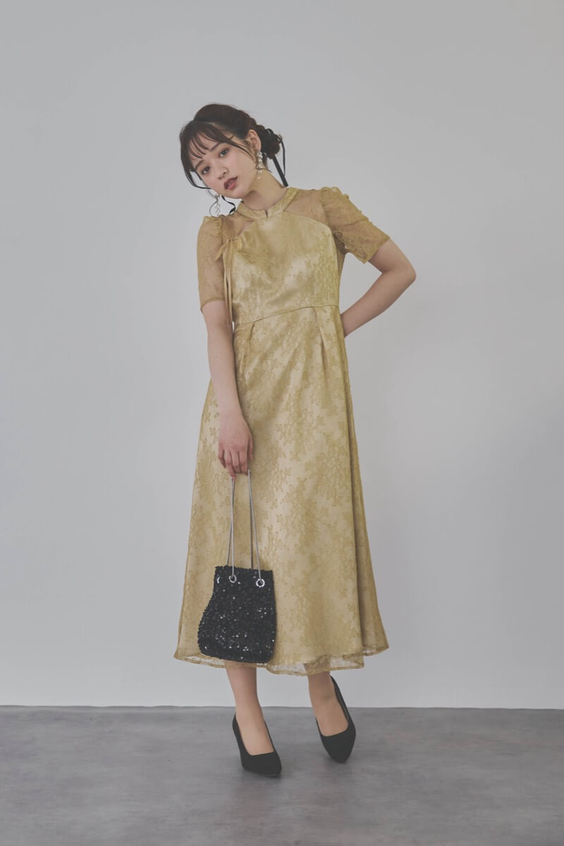 イエローのマオカラーレースドレス