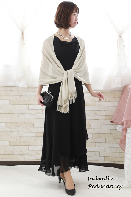 ゴールドのフリンジストール