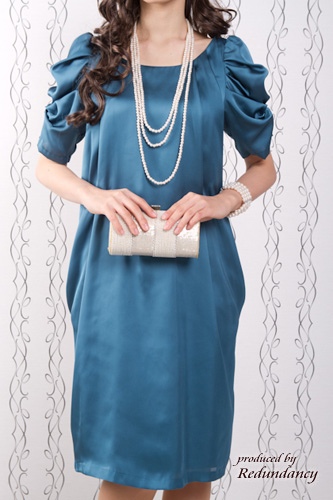 ホワイトパールの4連ブレスレット(ゴム)