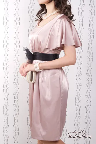 ホワイトパールの4連ブレスレット(ゴム)