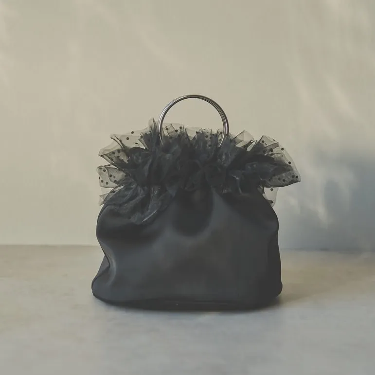ブラックドットのサテンフリルバッグ kaene