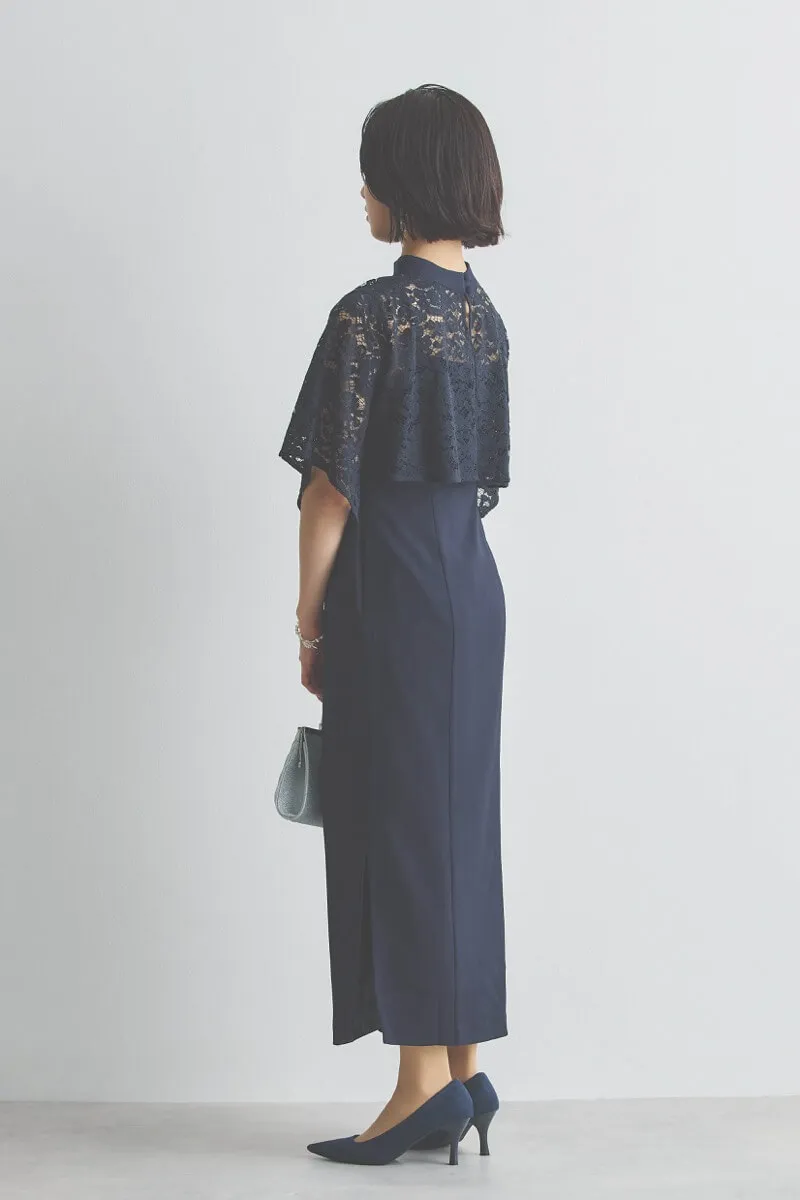 ネイビーのレーストップス付きIラインドレス