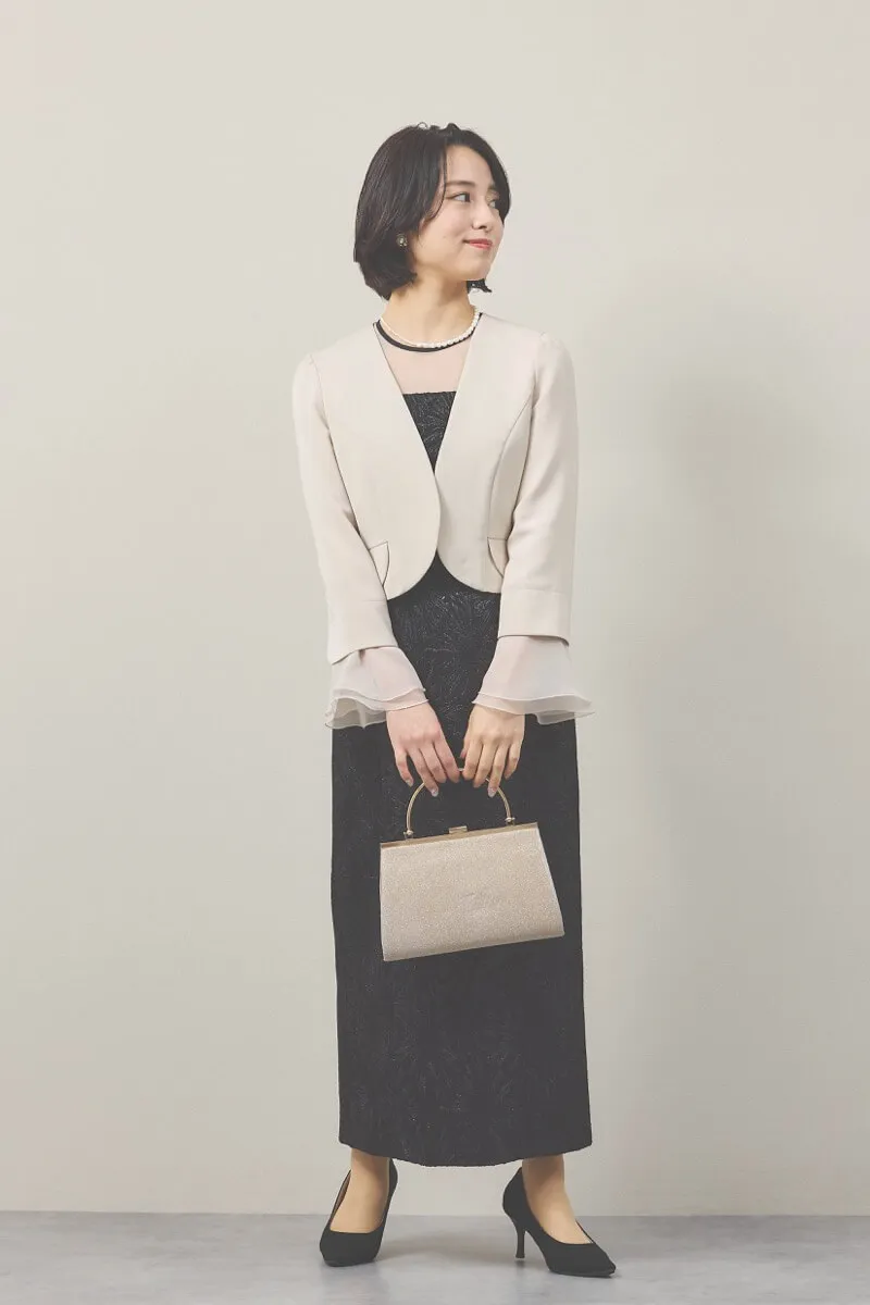 ブラックのフラワージャガードIラインドレス