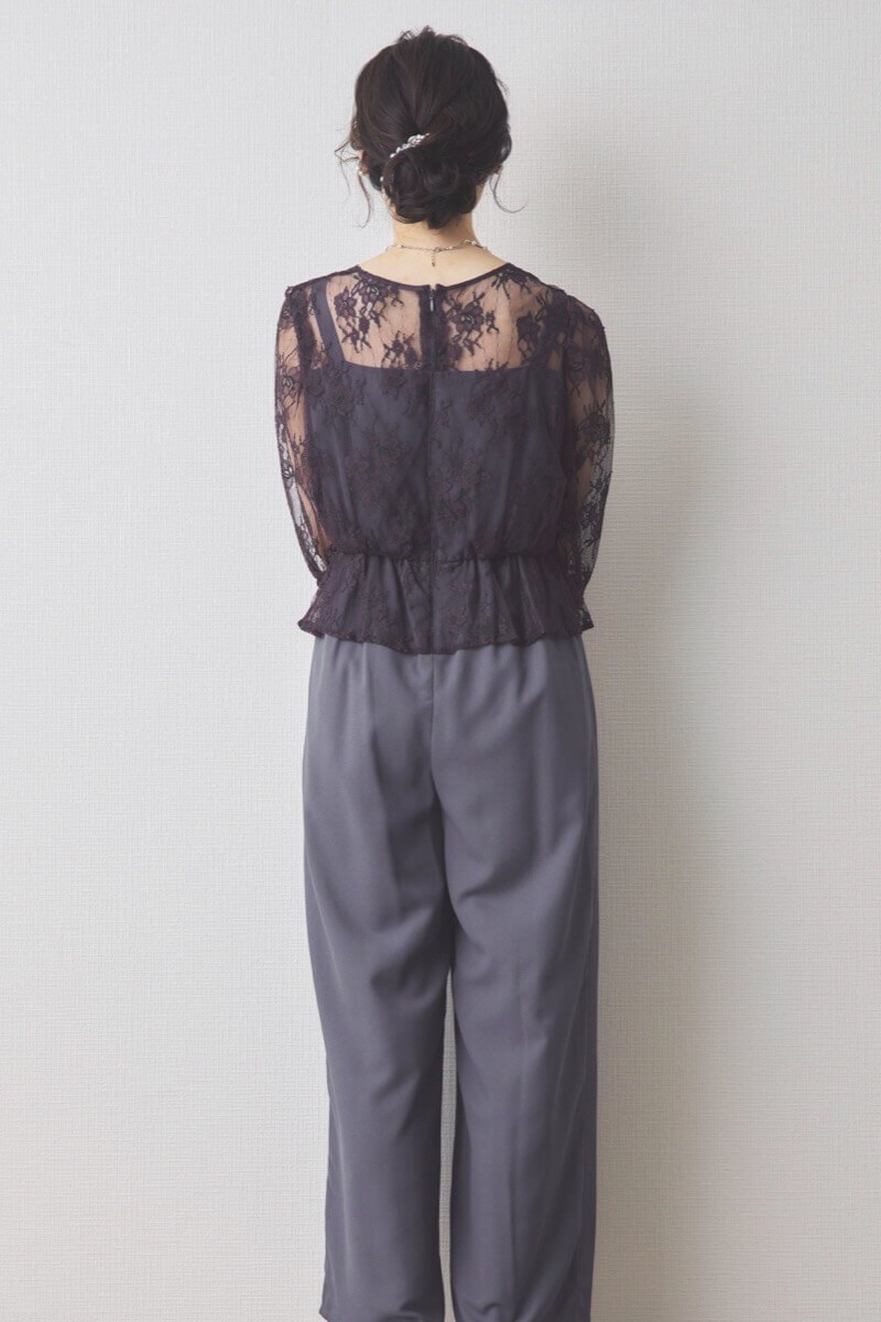 ダルブルーのレースコンビパンツドレス
