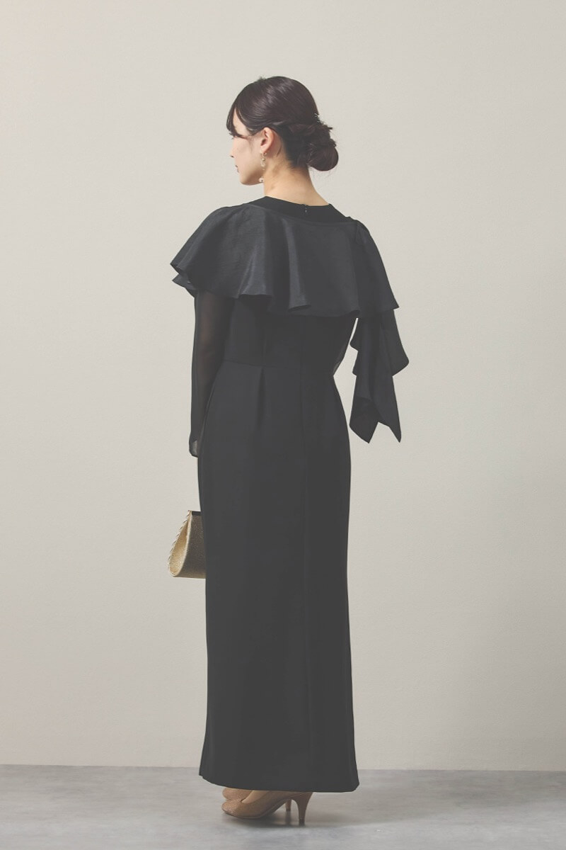 ブラックのセットショールメニーウェイドレス