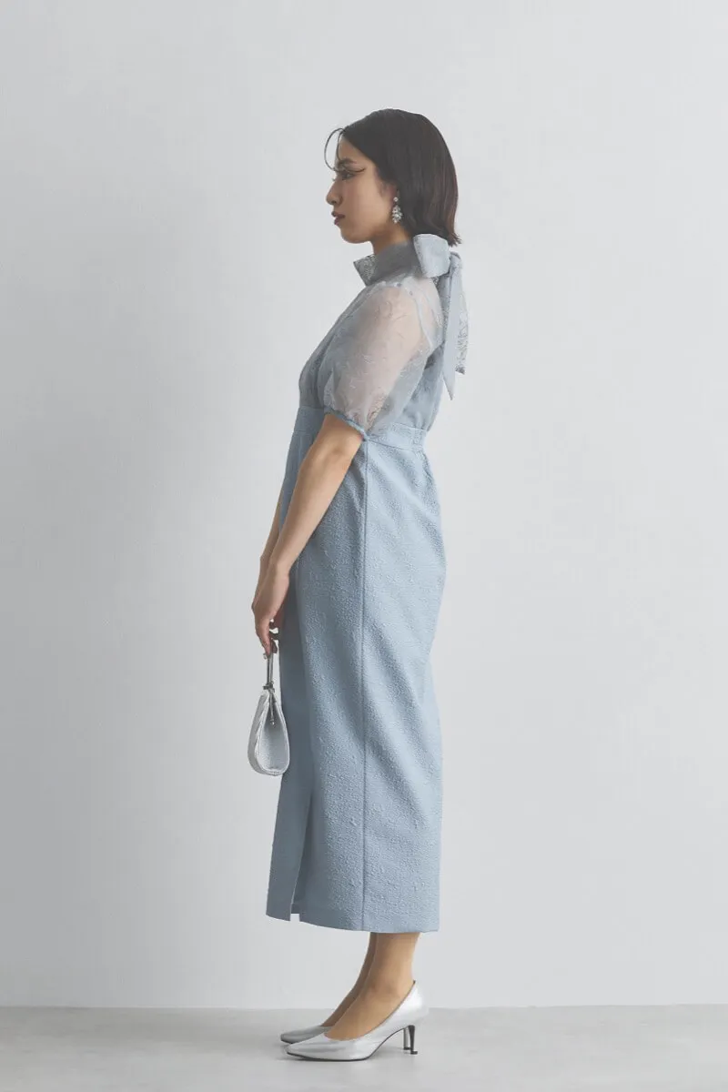 サックスのフラワープリントボウタイドレス