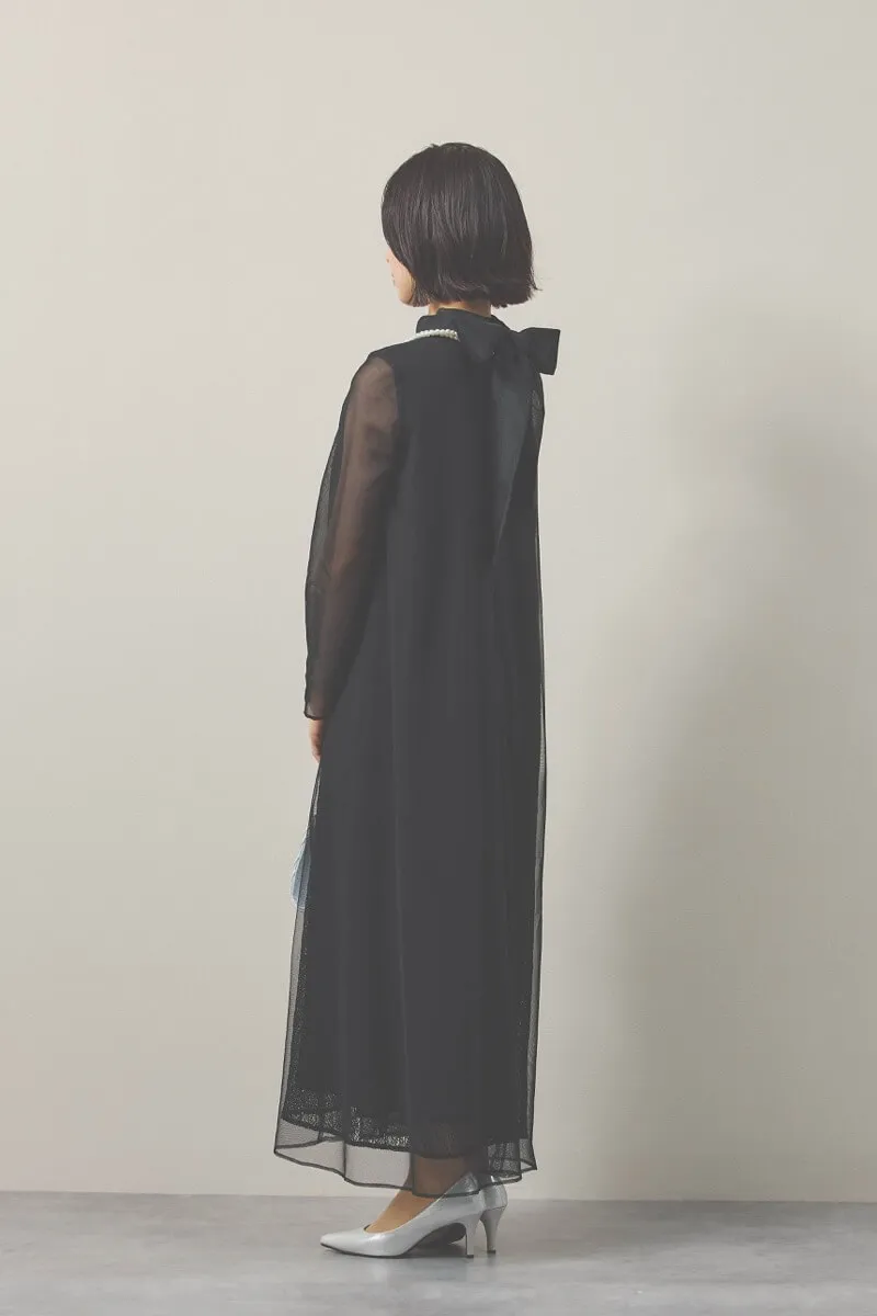 ブラックのレース×チュールミックスドレス