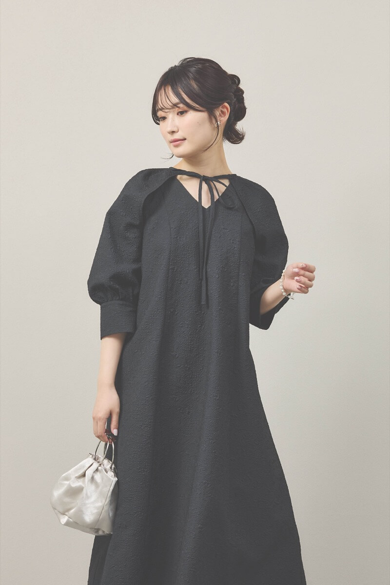 ブラックのボレロセットジャガードドレス