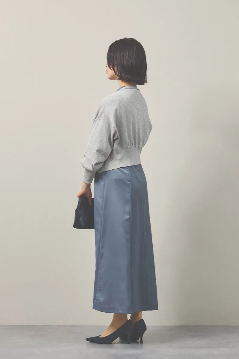 ブルーのカッティングデザインサテンドレス