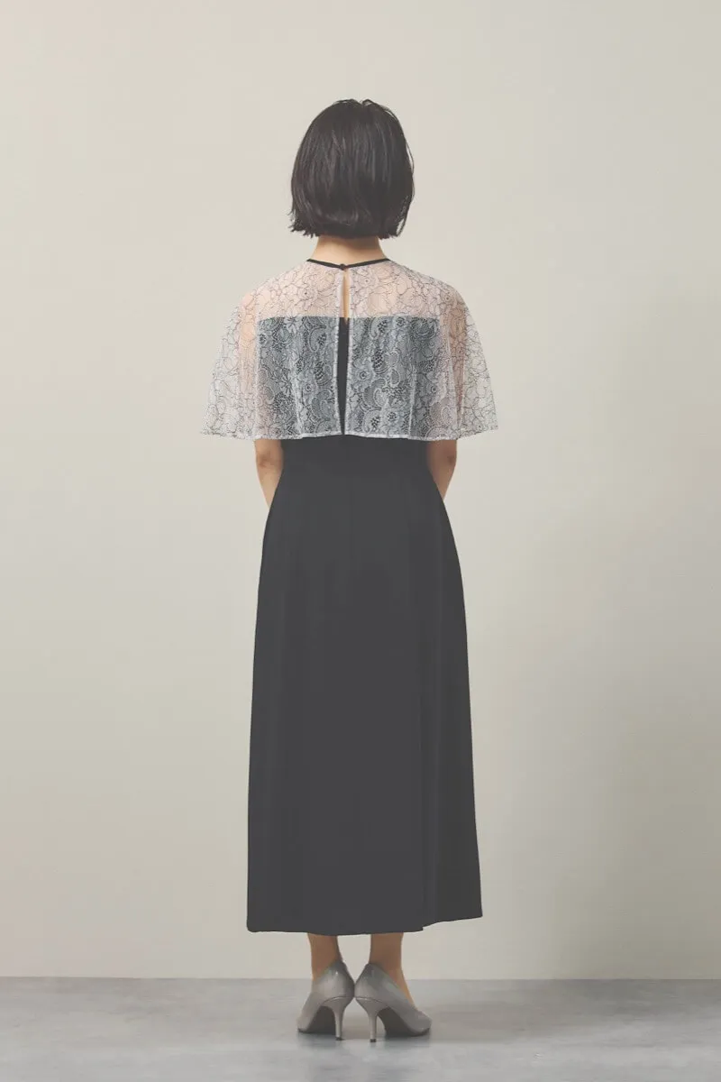 ブラックのシアーケープコンビドレス