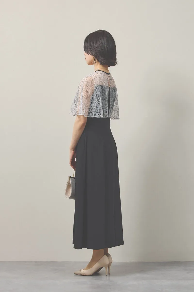 ブラックのシアーケープコンビドレス