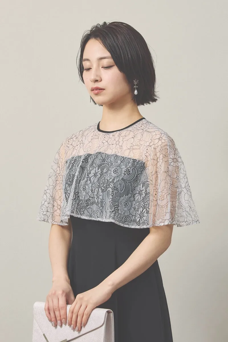 ブラックのシアーケープコンビドレス