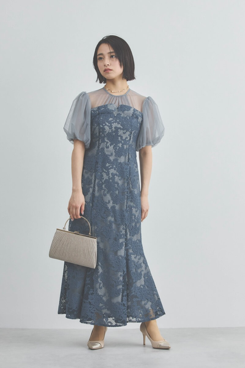 ブルーのフラワージャガードレースドレス