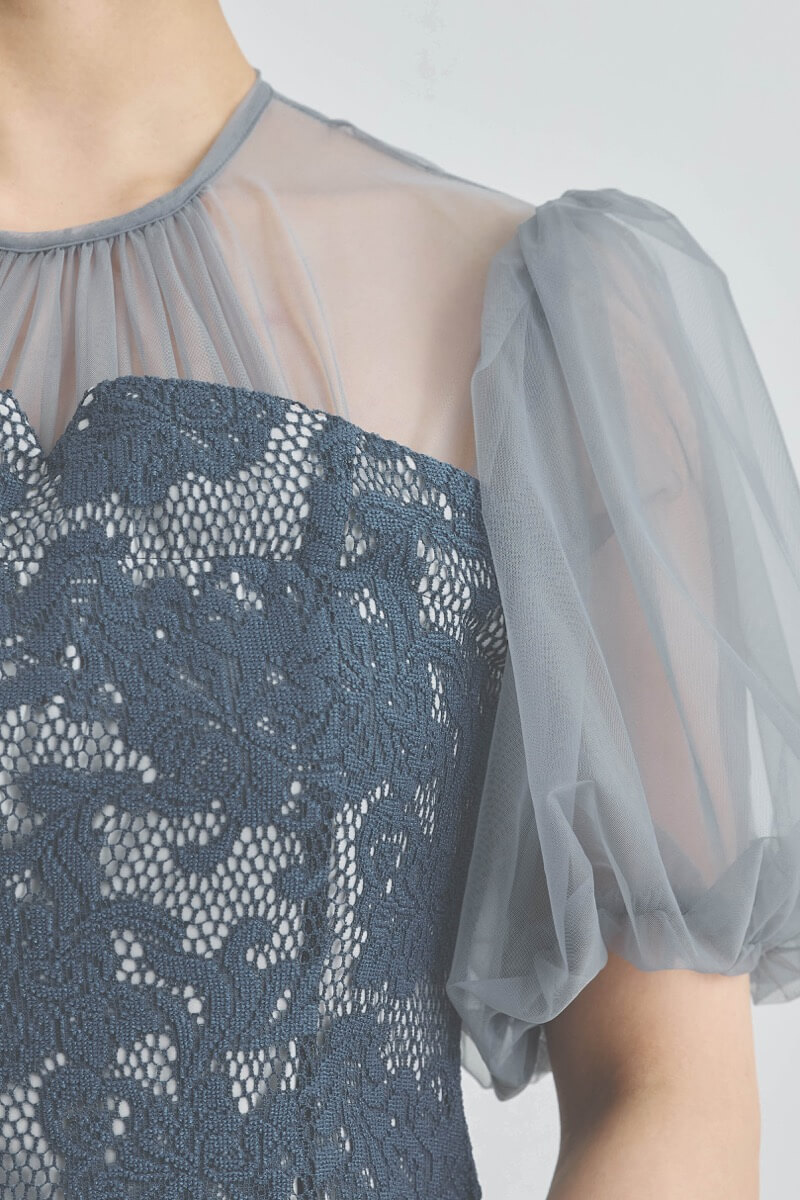 ブルーのフラワージャガードレースドレス