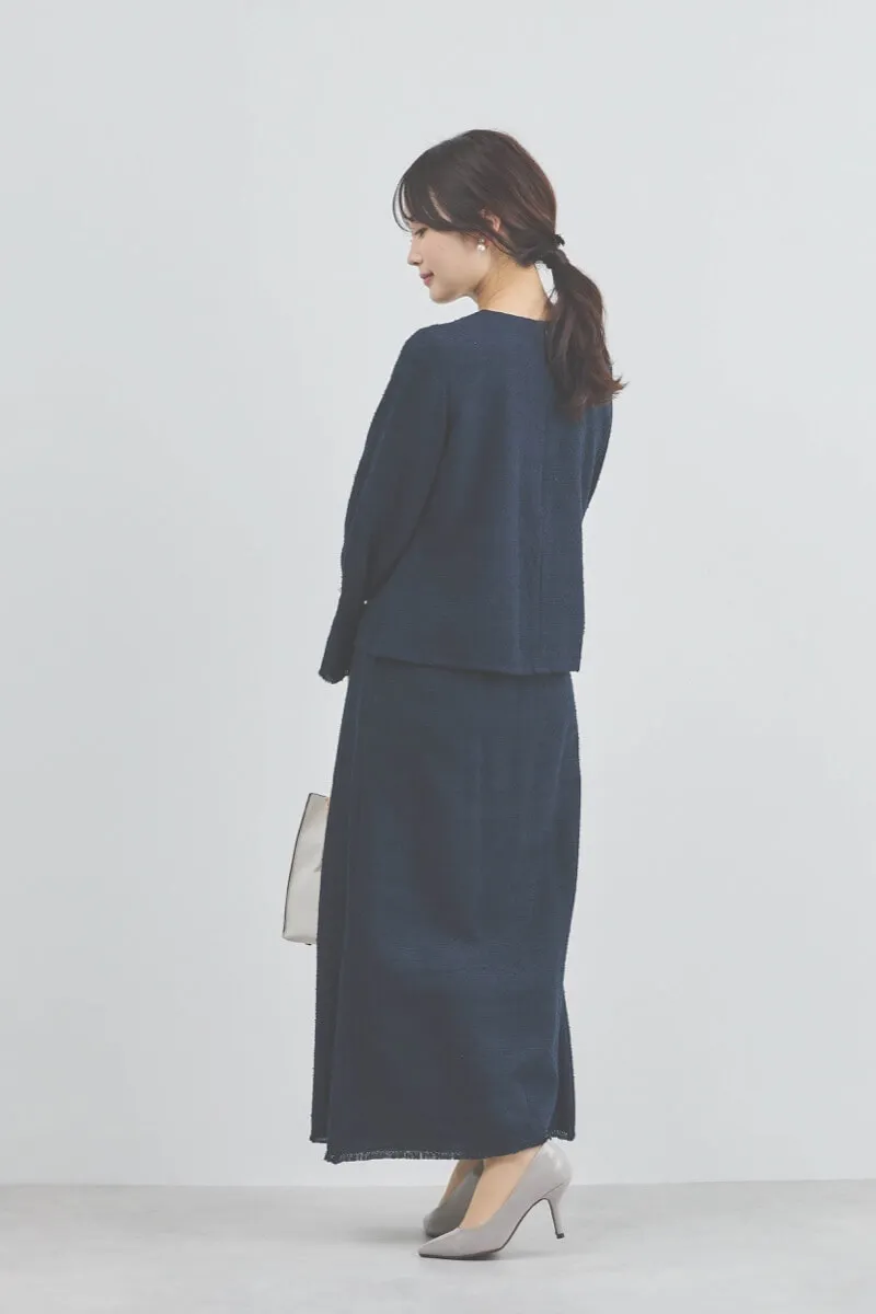 ネイビーのパール付きツイードセレモニースーツセット