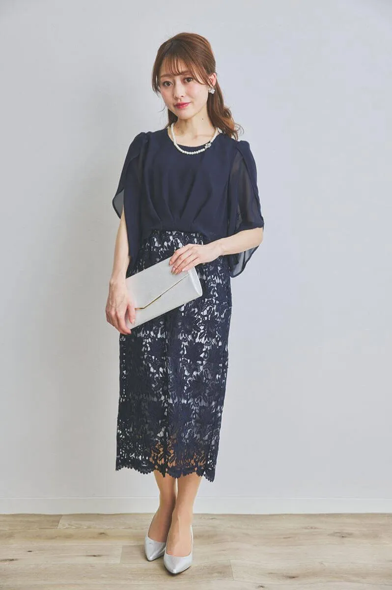 ネイビーのシフォンレースIラインドレス