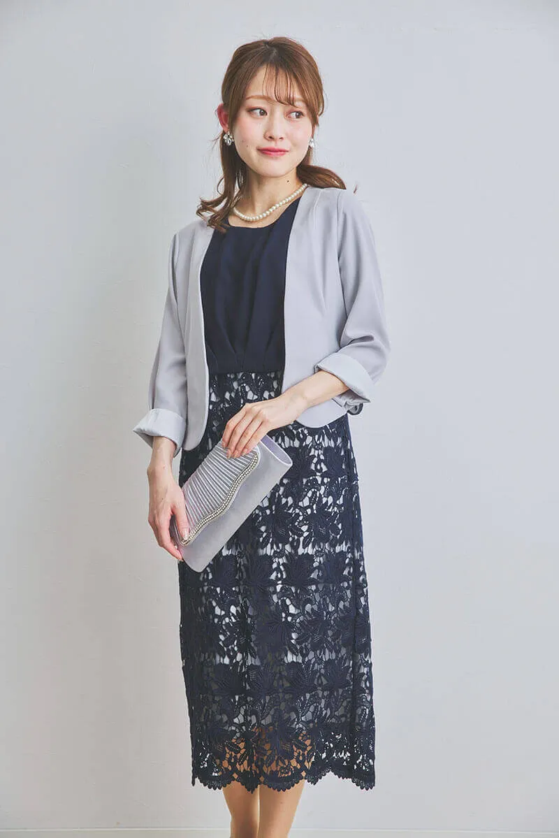 ネイビーのシフォンレースIラインドレス