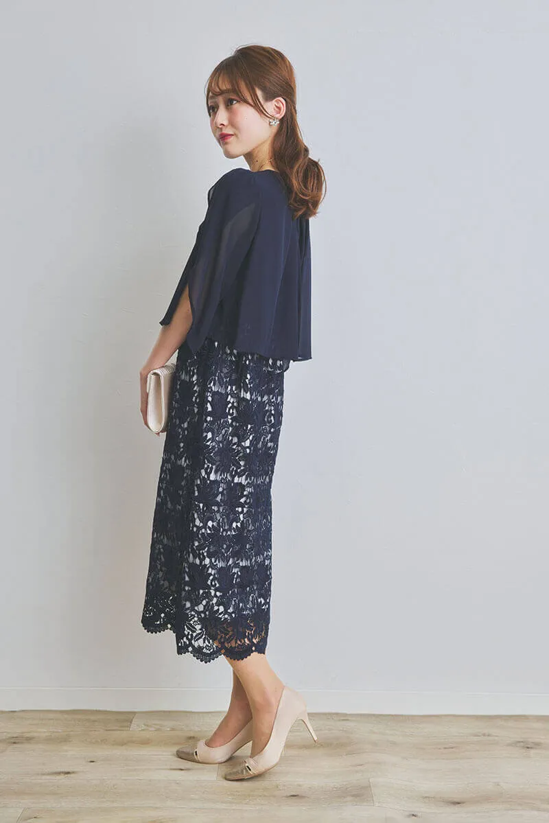 ネイビーのシフォンレースIラインドレス