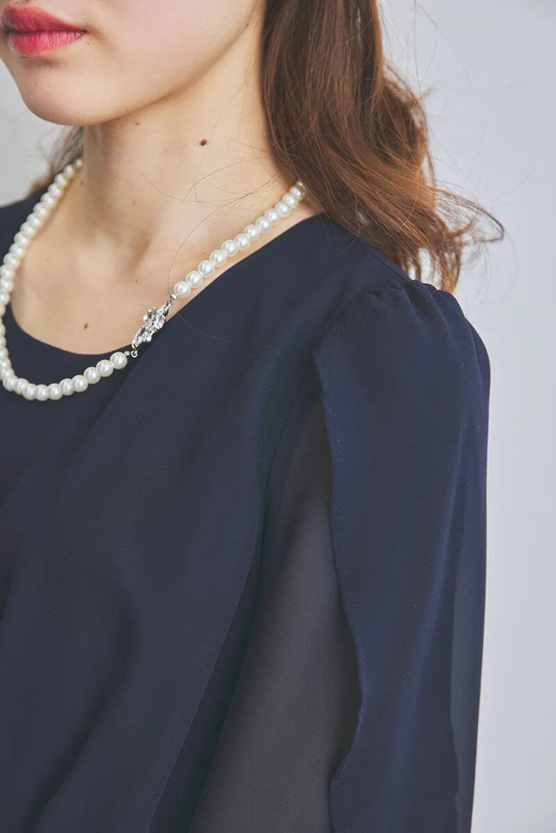 ネイビーのシフォンレースIラインドレス