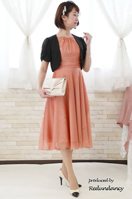 ゴールドのパールとビジュー付バングル