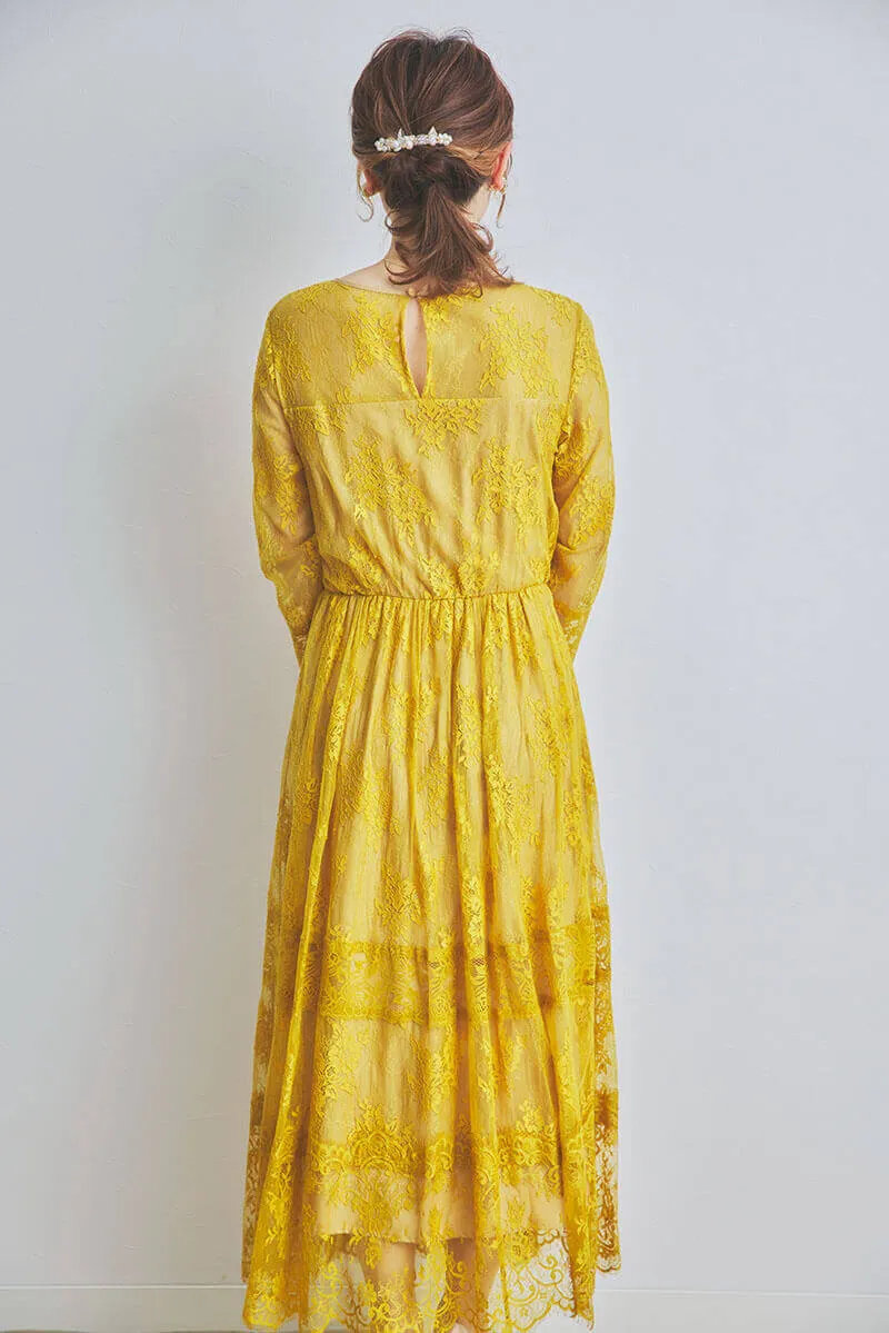 イエローのティアードレースドレス