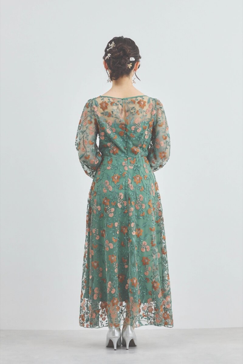 グリーンのフラワーエンブロイダリーオーガンジードレス