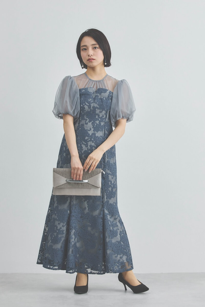 ブルーのフラワージャガードレースドレス