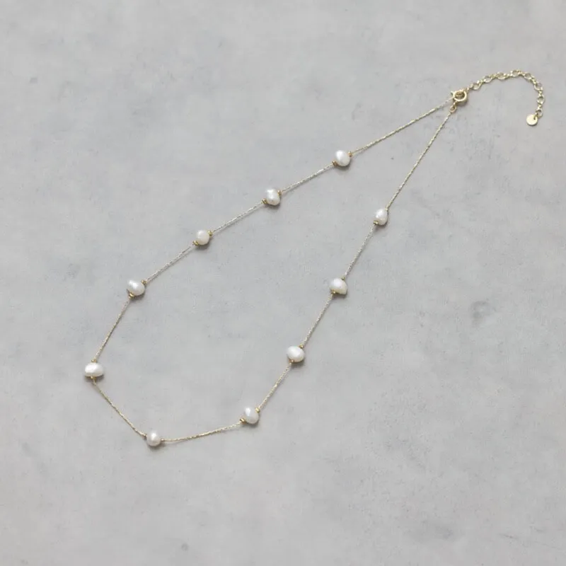 淡水パール×ゴールドチェーンのネックレス