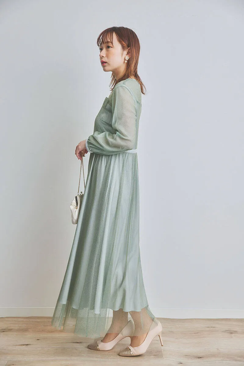 ライトグリーンのフロントフリルチュールドレス