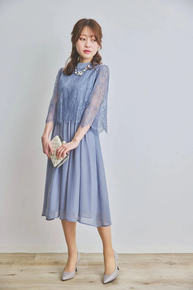 ブルーグレーのボトルネックフレアドレス