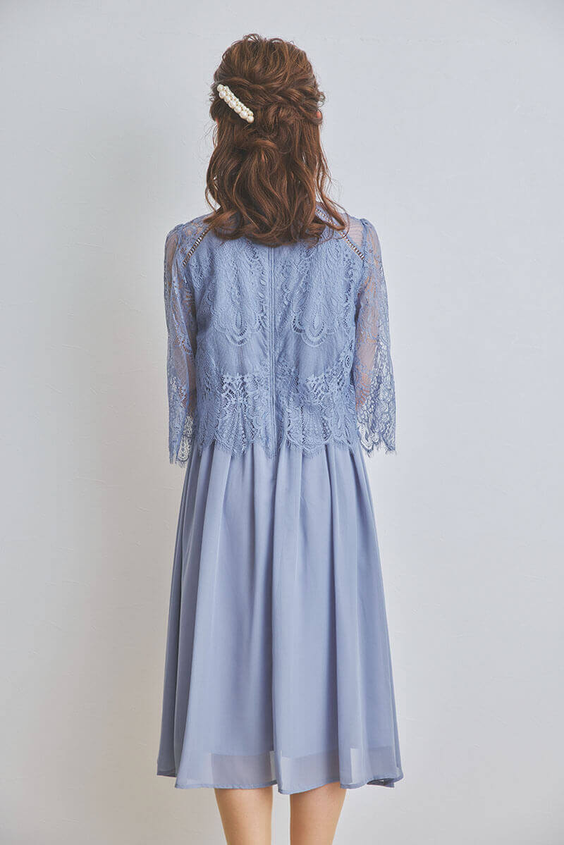 ブルーグレーのボトルネックフレアドレス