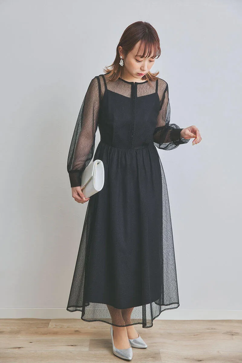 ブラックの幾何学チュールドレス