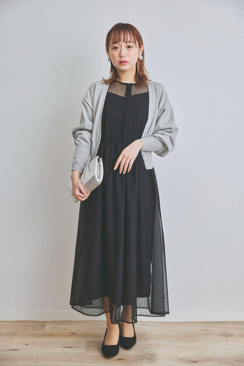 ブラックの幾何学チュールドレス