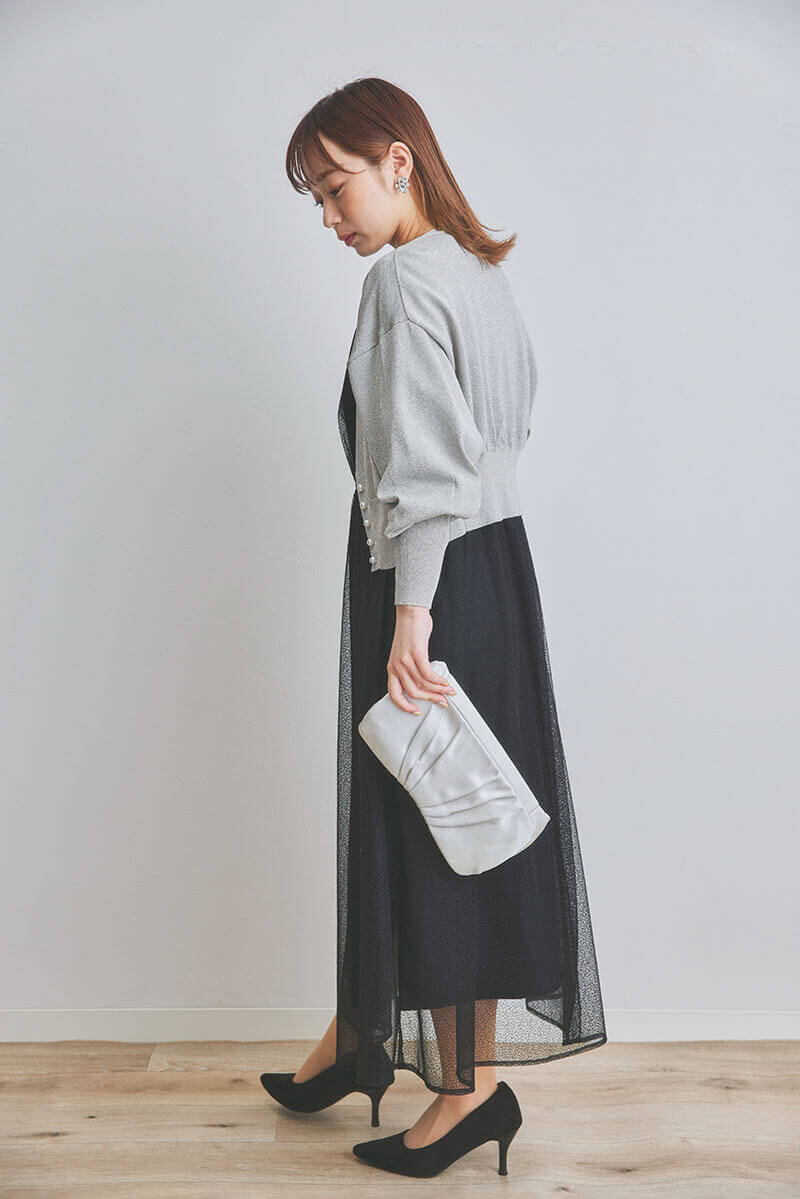 ブラックの幾何学チュールドレス