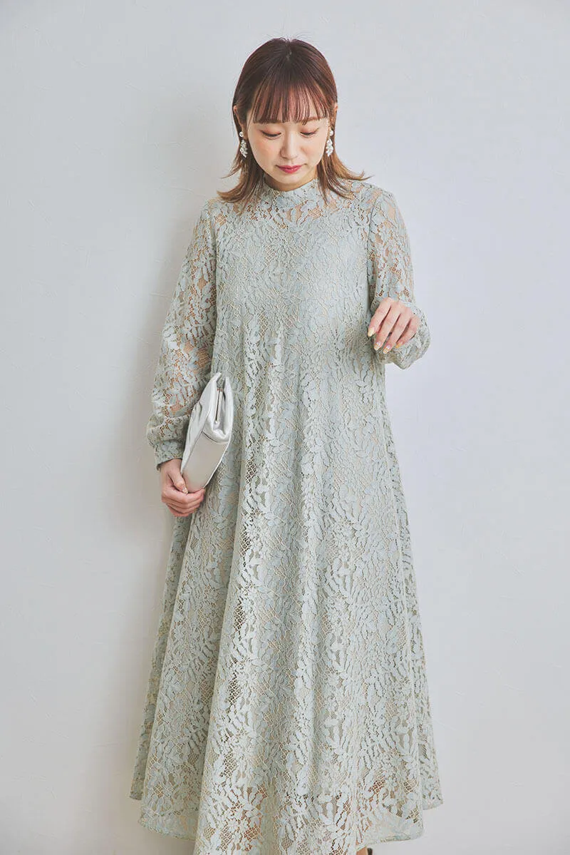 ライトグリーンのオールレースAラインドレス