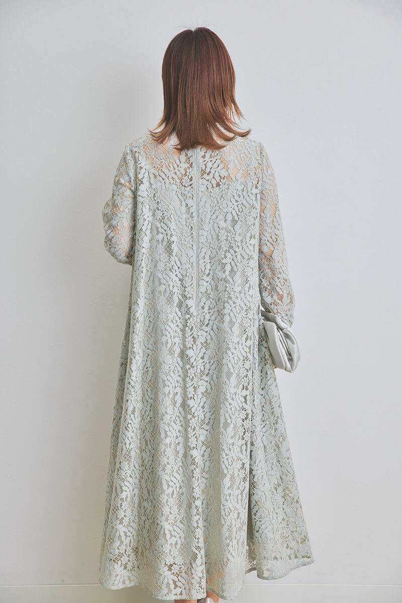 ライトグリーンのオールレースAラインドレス