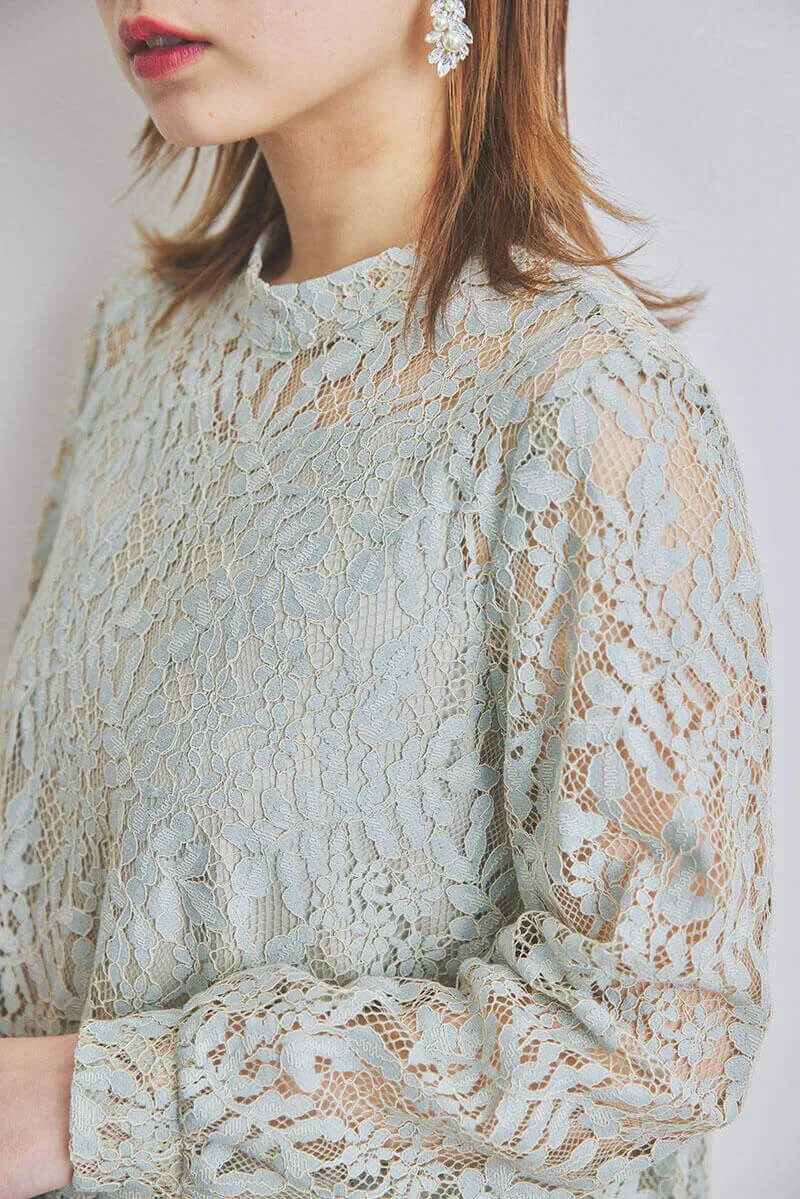 ライトグリーンのオールレースAラインドレス