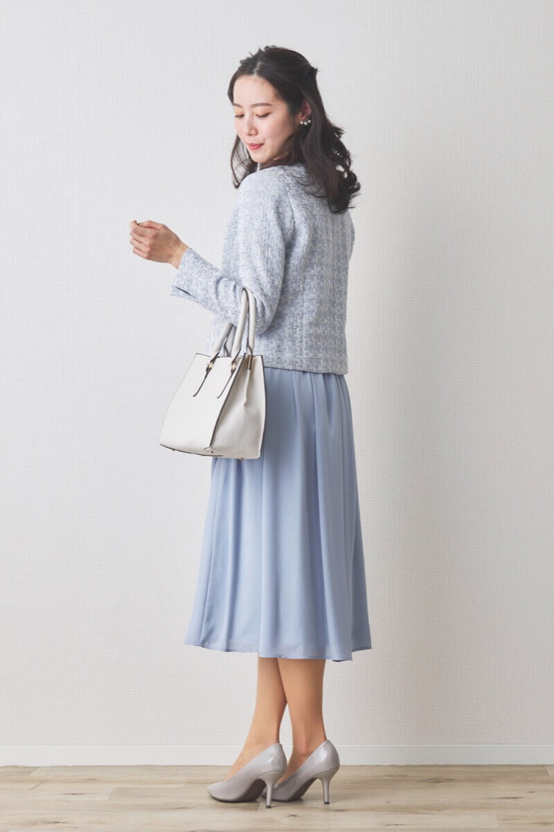 ブルーのツイードギャザーフレアセレモニースーツセット