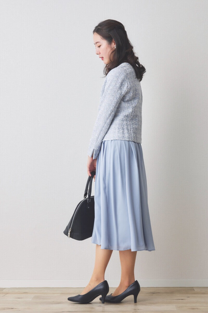 ブルーのツイードギャザーフレアセレモニースーツセット