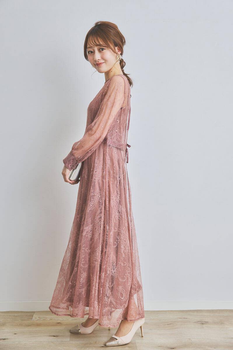 オールドローズのロングレースガウンドレス