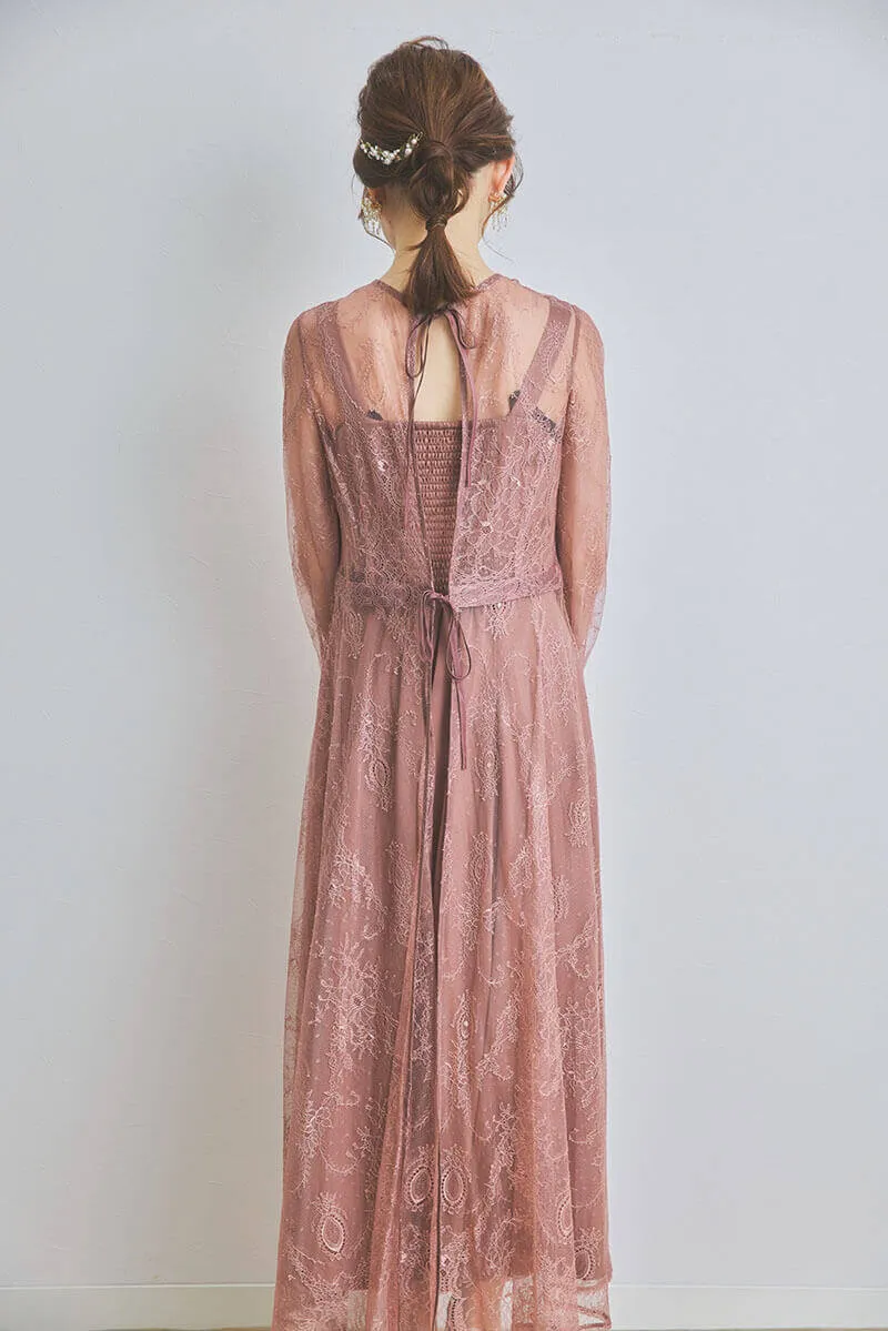 オールドローズのロングレースガウンドレス