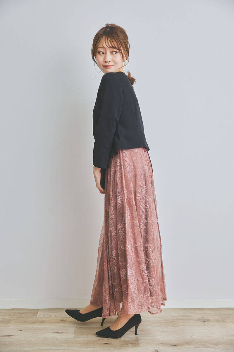 オールドローズのロングレースガウンドレス