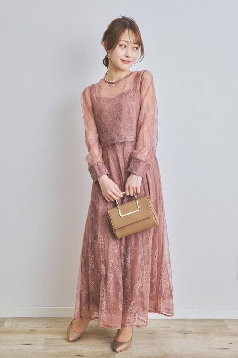 オールドローズのロングレースガウンドレス