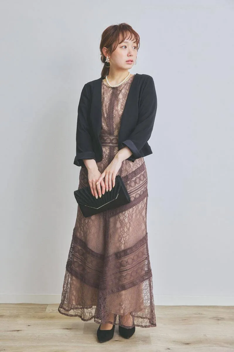 ブラウンのショルダーギャザーレースマキシドレス